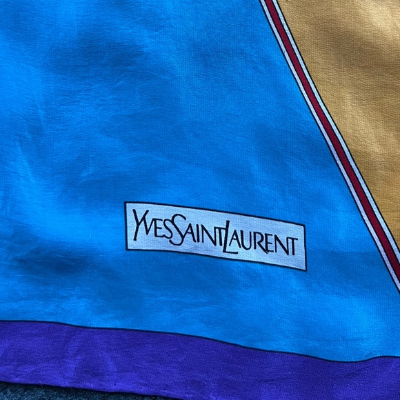 YvesSaintLaurent 100% Silk Scarf. Multicolor. Hand Rolled. Made in Italy. - Picture 8 of 15